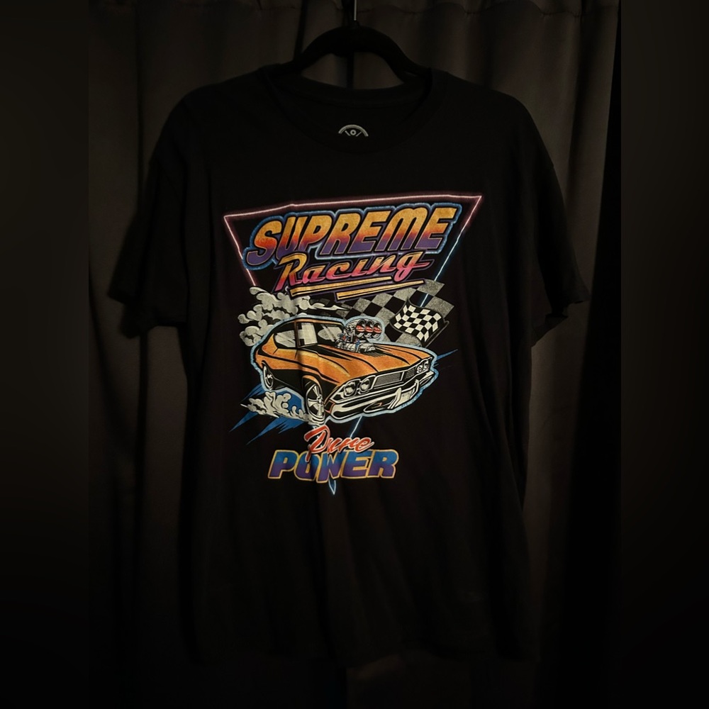 Graphic tee